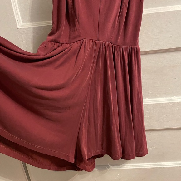 Silence + Noise Maroon Romper, Size L - Picture 2 of 4